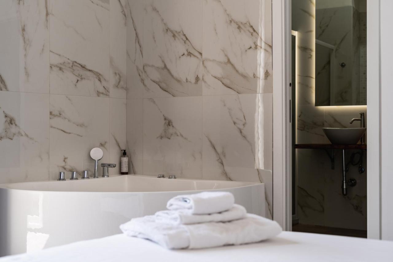 La Bella Vita Luxury Apartament And Travel Solution Naples Extérieur photo