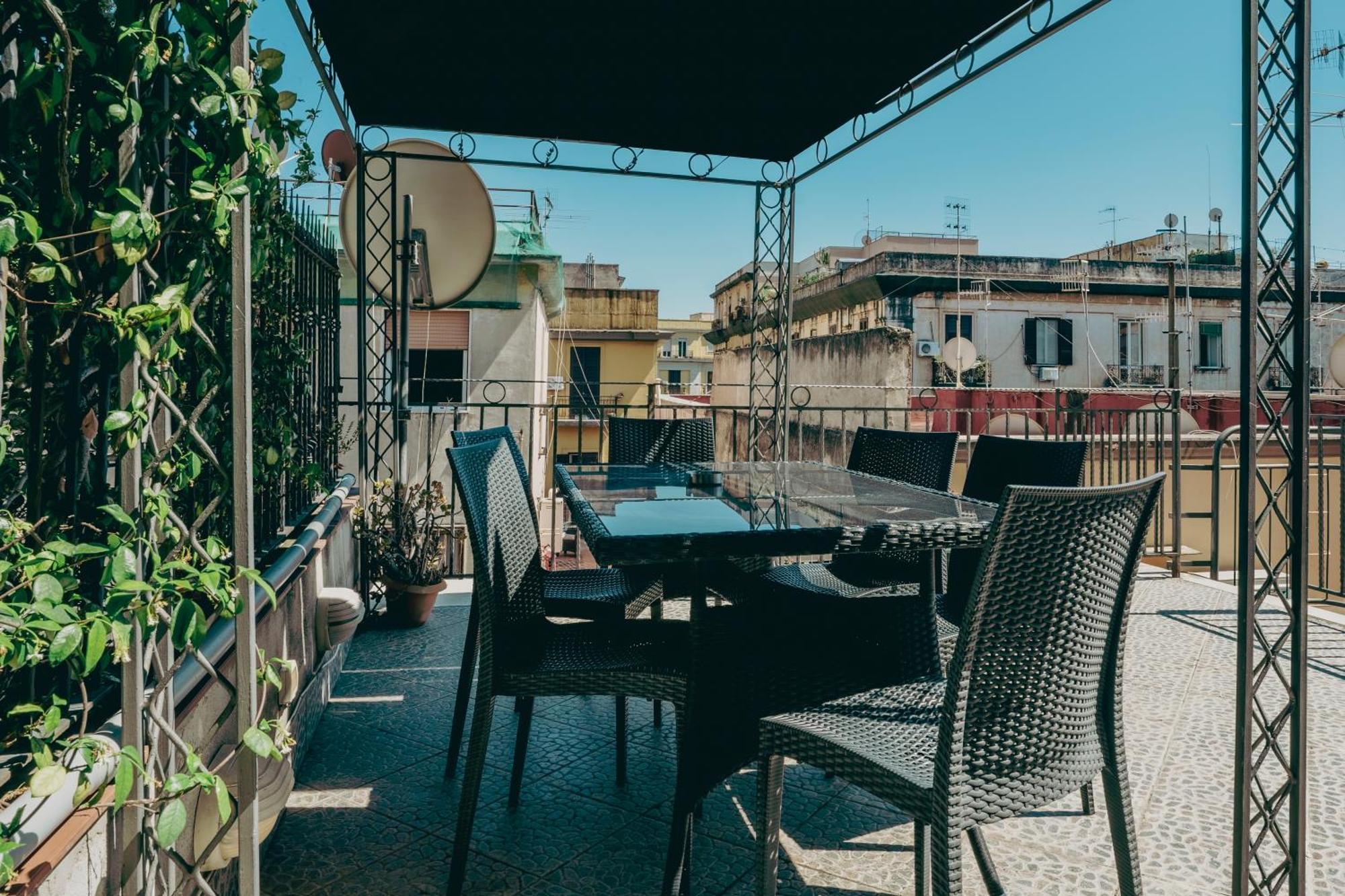La Bella Vita Luxury Apartament And Travel Solution Naples Extérieur photo
