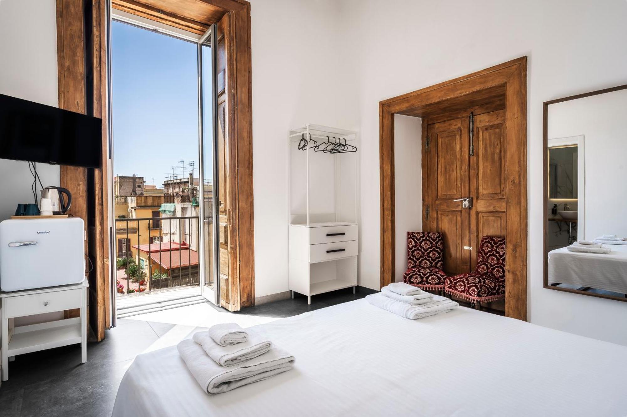 La Bella Vita Luxury Apartament And Travel Solution Naples Extérieur photo